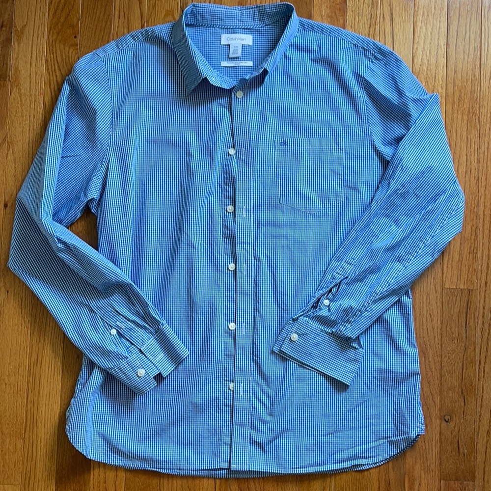 Calvin Klein Mens button down shirt size XL